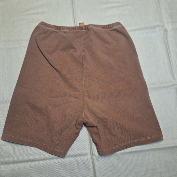 SKIMS brown bike short size M - Picture 3 of 5